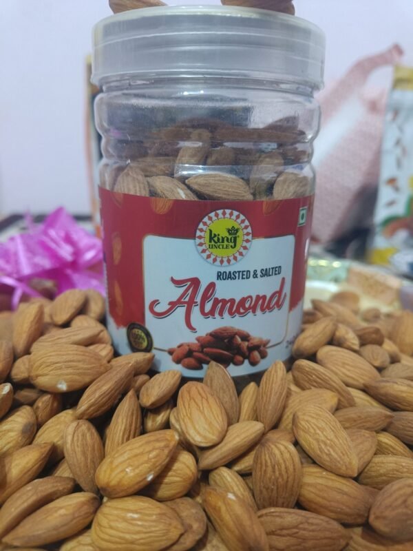 King Uncle's Californian Roasted and Lightly Salted Almonds, 250 Grams, Dry Fruit, High Protien Snack and Super Healthy Crunchy Nuts - Image 2