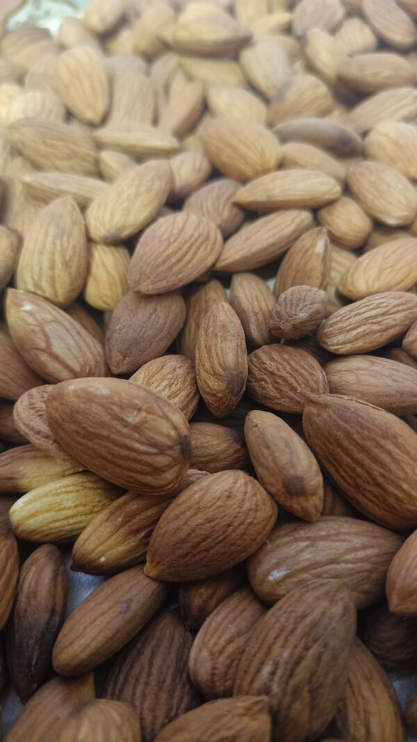 Loose Dry Fruits - Almond, 1kg (Loose)